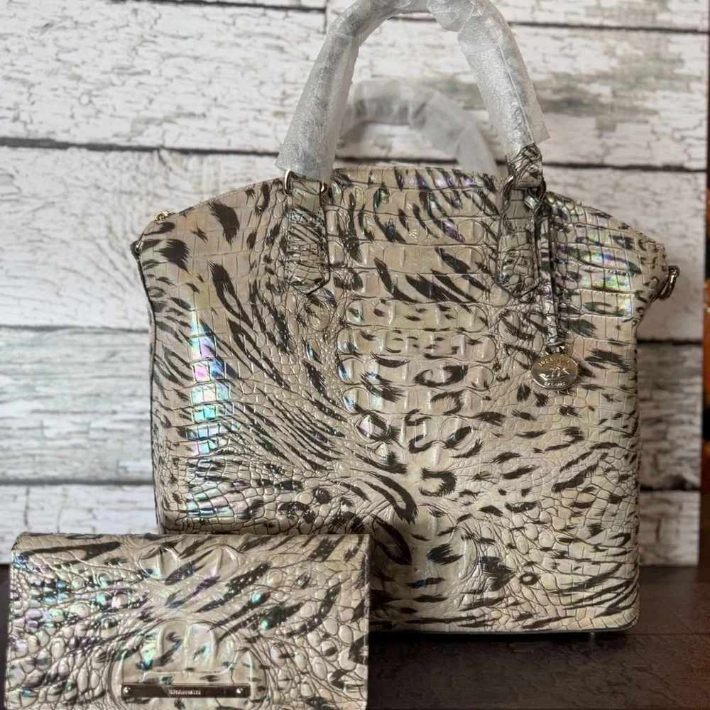 NWT BRAHMIN LARGE DUXBURY OBSESSION Animal Print With Wallet Leopard Cheetah - Picture 9 of 16